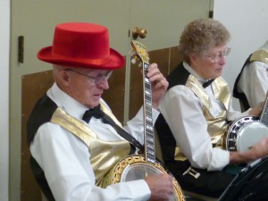 Bill and Ardie at the Walnut Creek Senior Center Playout